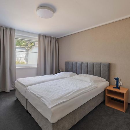 Hotel Taxis Bratislava - New Rooms Dış mekan fotoğraf